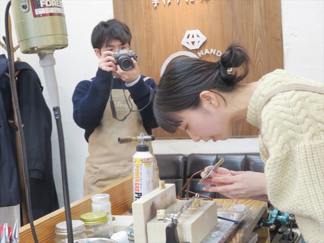 静岡県県富士宮市　Ｒさん・Ｒさんの指輪のワックス