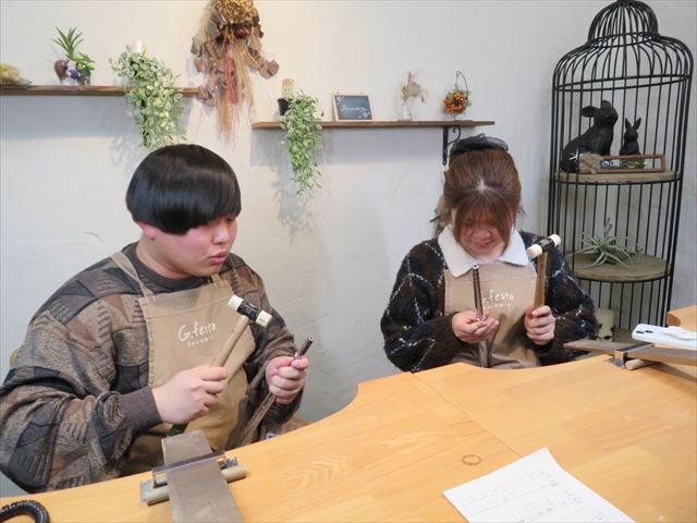 静岡県浜松市　Ｙさん・Ｈさんの指輪のワックス