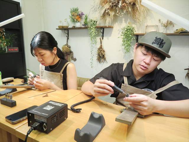 静岡県浜松市　Ｋさん・Ｃさんの指輪のワックス